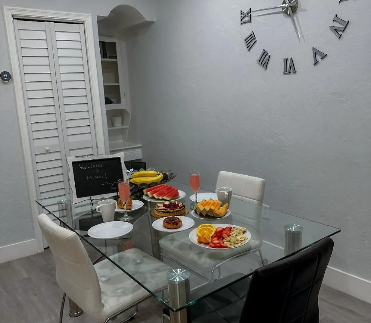 Hot Tub, Games & King Bed - 8min From Airport, & Dt Μαϊάμι