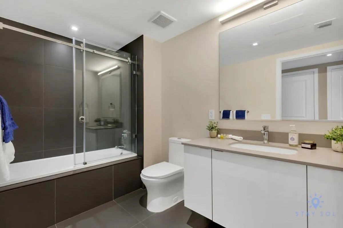 Modern Gem - View - Free Parking Appartement