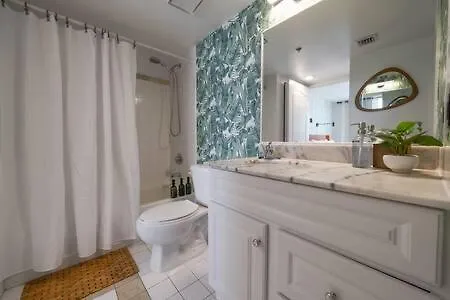 Feriehus New Contempo - Bay Views & All Amenities