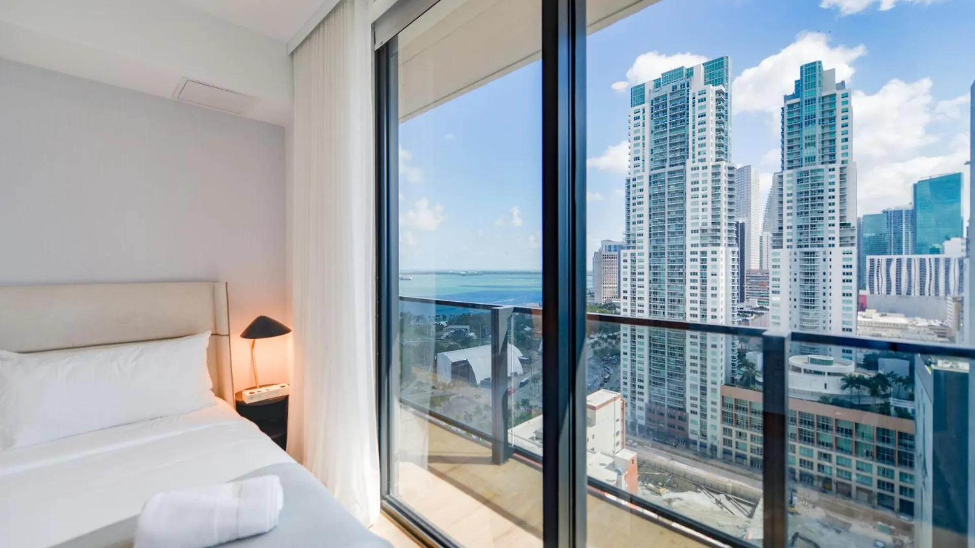Apartmán Breathtaking Views Near Bayfront Park