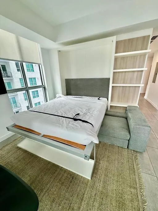 아파트 Downtown Elegance. 17th Floor Yotelpad *