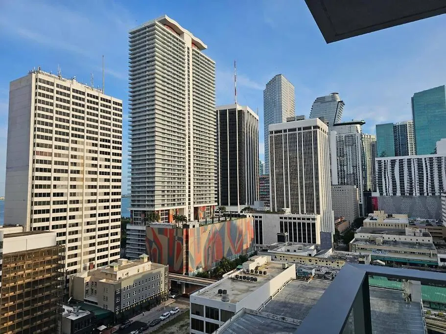 Downtown Elegance. 17th Floor Yotelpad 아파트 *