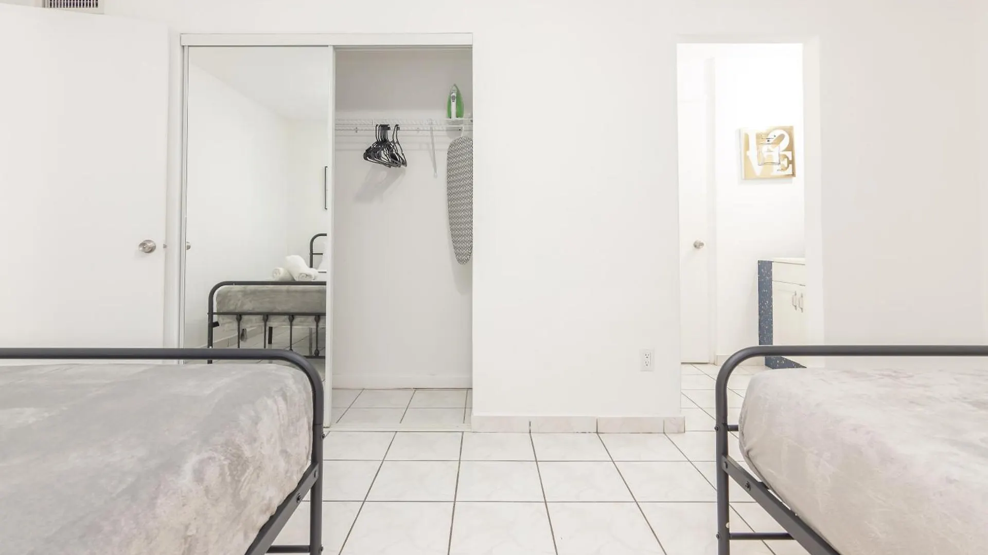 One Bedroom - With Parking & Balcony - Heart Of Wynwood Miami