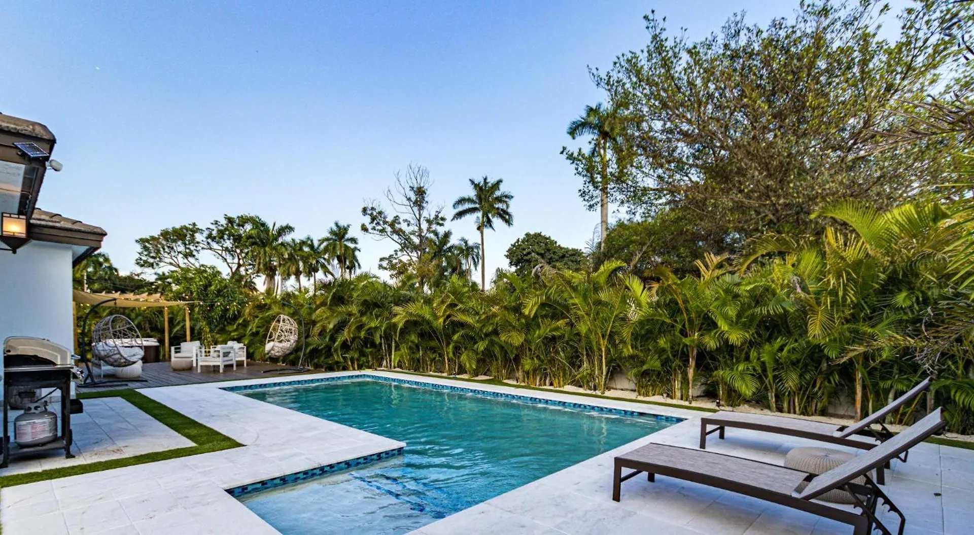 Tropical Wjacuzzi Big Terrace & Billiards *
