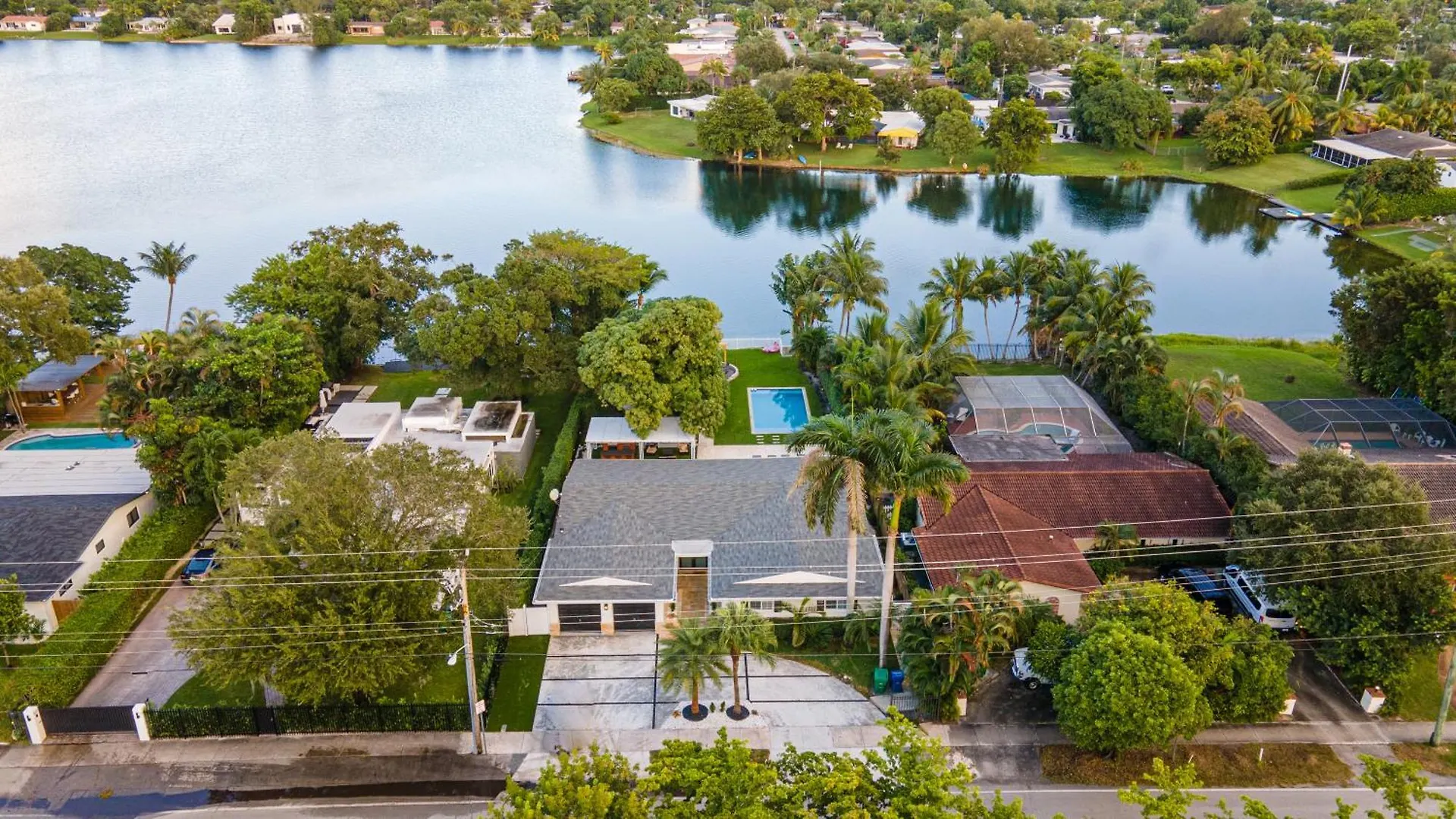 Villa Lakefront And Paddle Board Tgh *