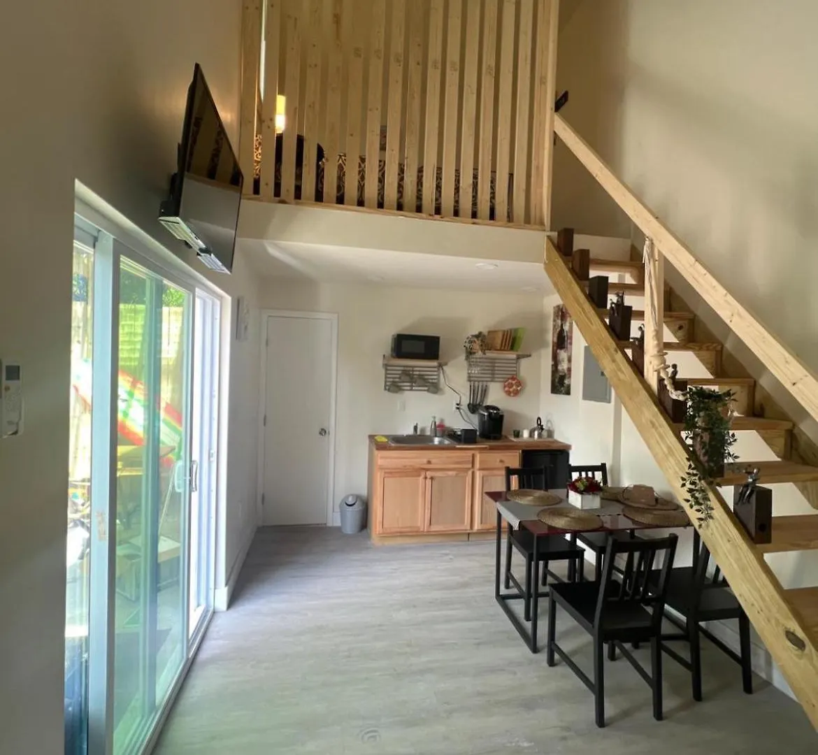 Franzolo Apartment