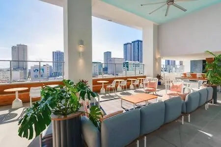 Huge Pool & Gym - Explore Miami's Heat Апартаменты *