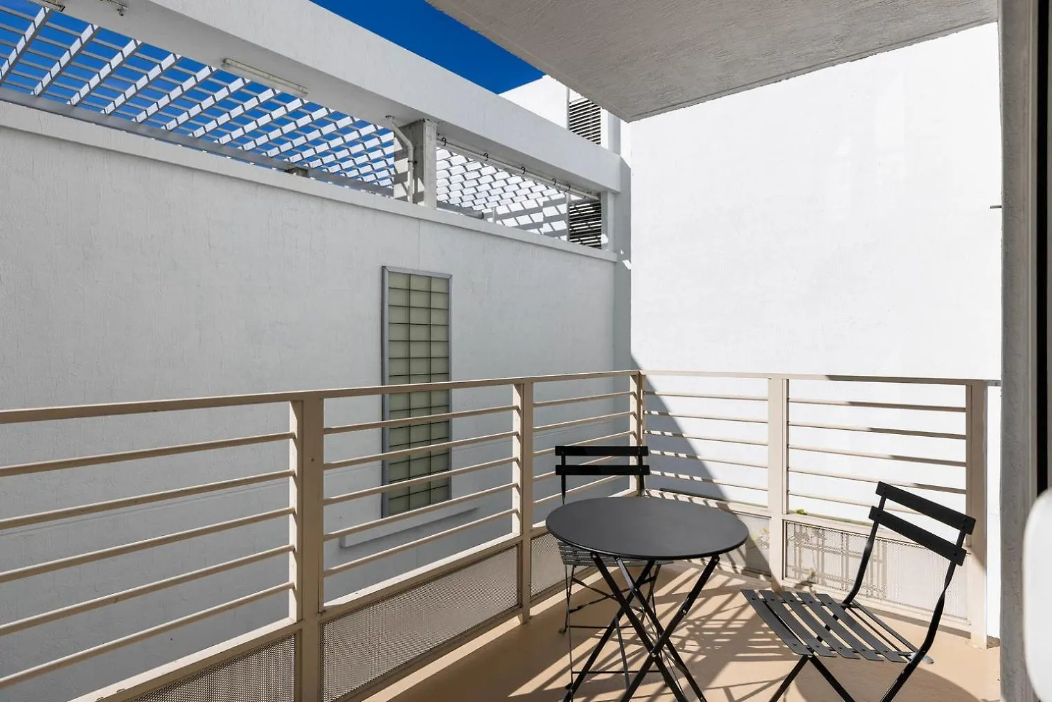 Brickell 1br W Gym Pool Walk To Mia-85 Miami