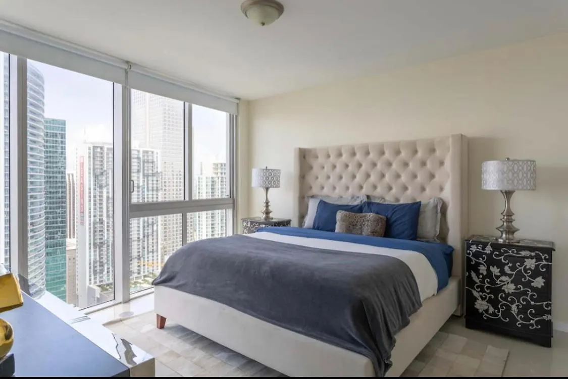 아파트 Icon Brickell Residences
