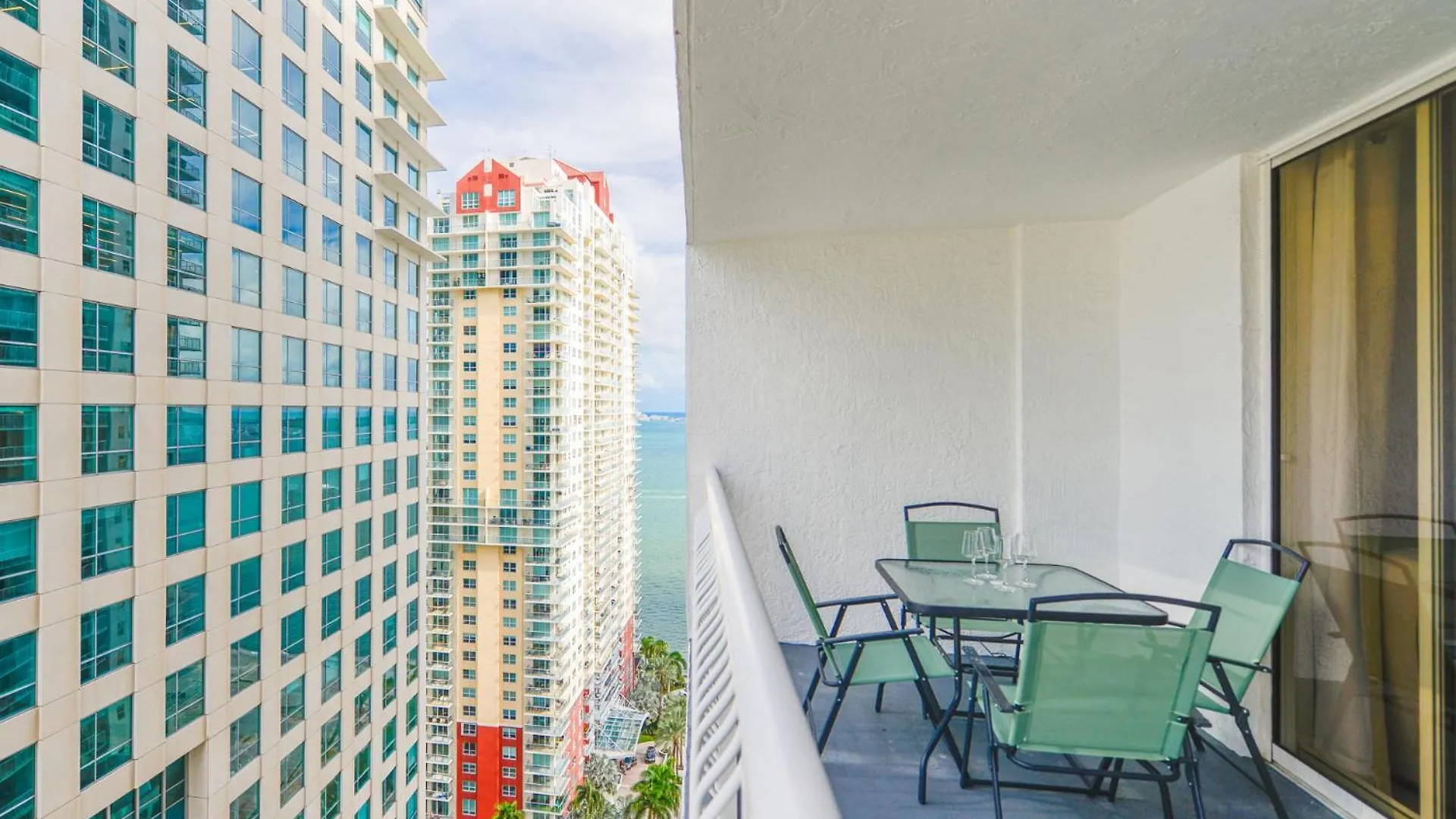 Great In Brickell * Miami