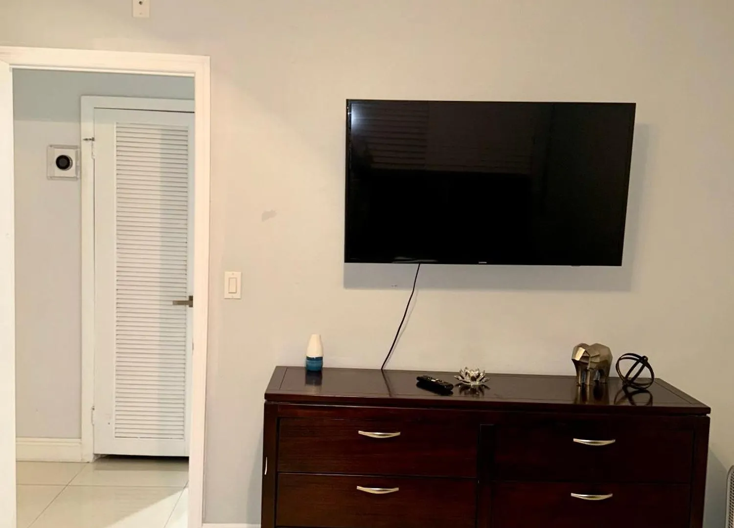 Modern Oversized 3 Bedroom In Location 迈阿密