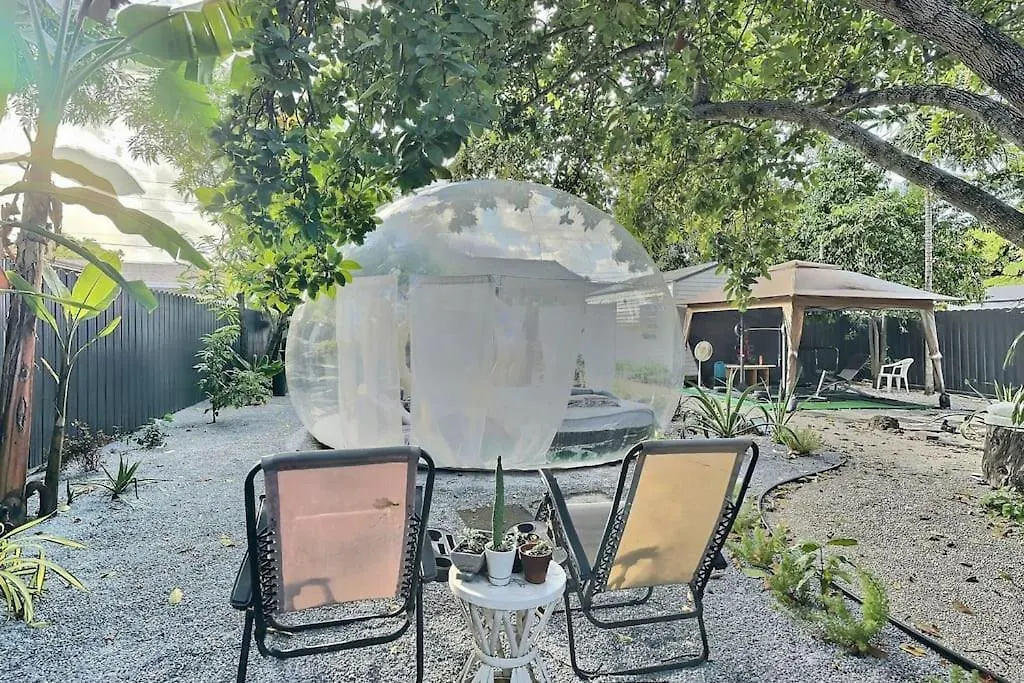 Holiday home Jacuzzi•glamping•gym•parking•bbq•soft Beds•secure Miami