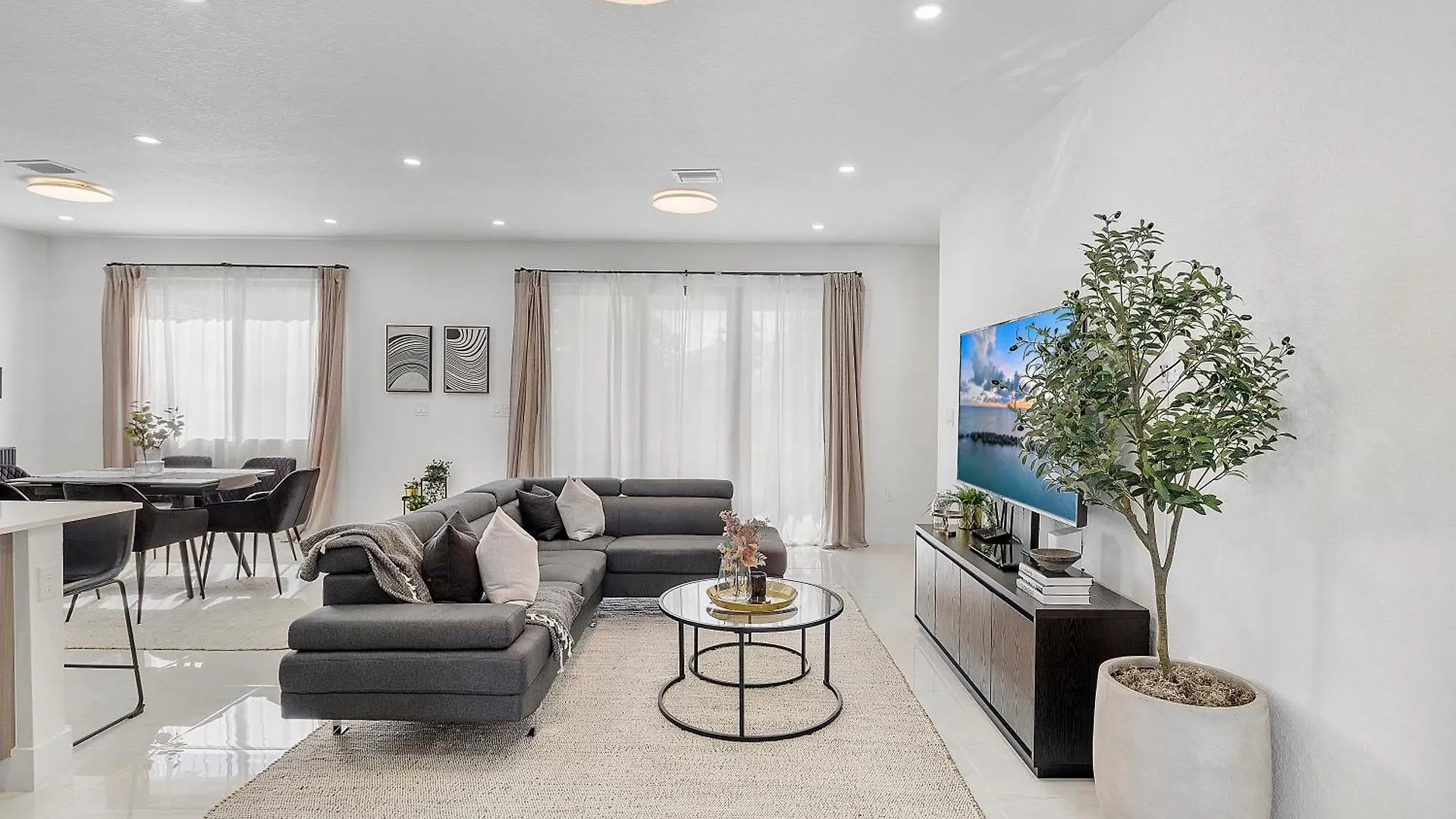Holiday home Avi Lux Iii
