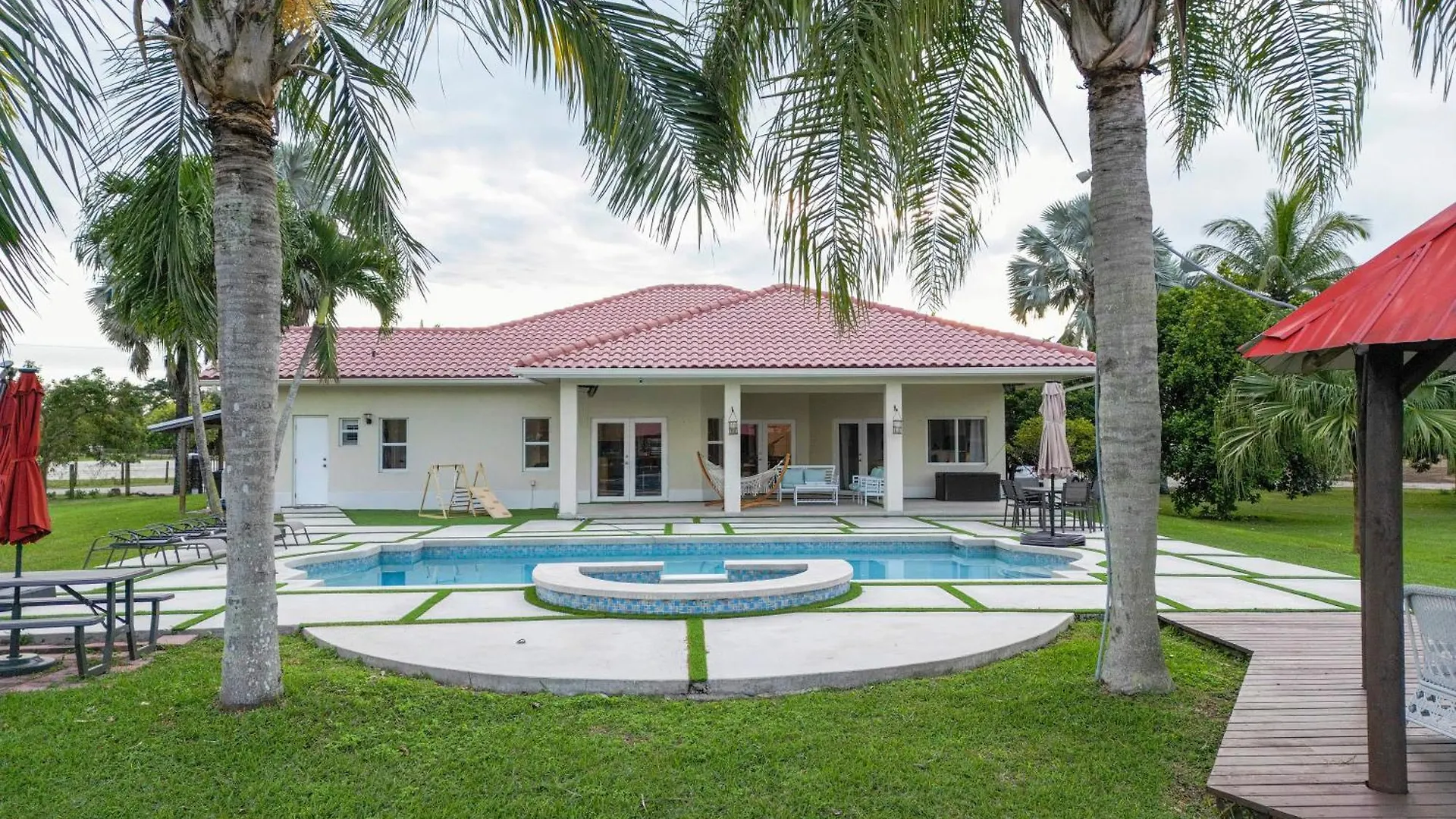 Tatil Evi Saddle Ranch Pool And Modern Grounds Miami