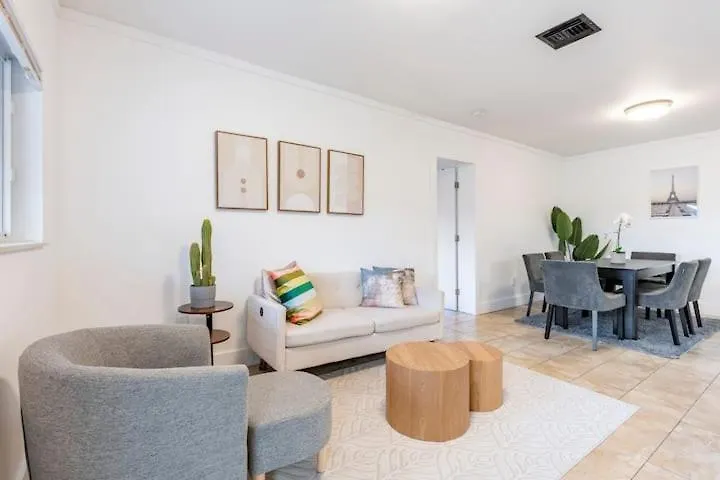 Cozy Pet-friendly & With Free Parking 別荘 *