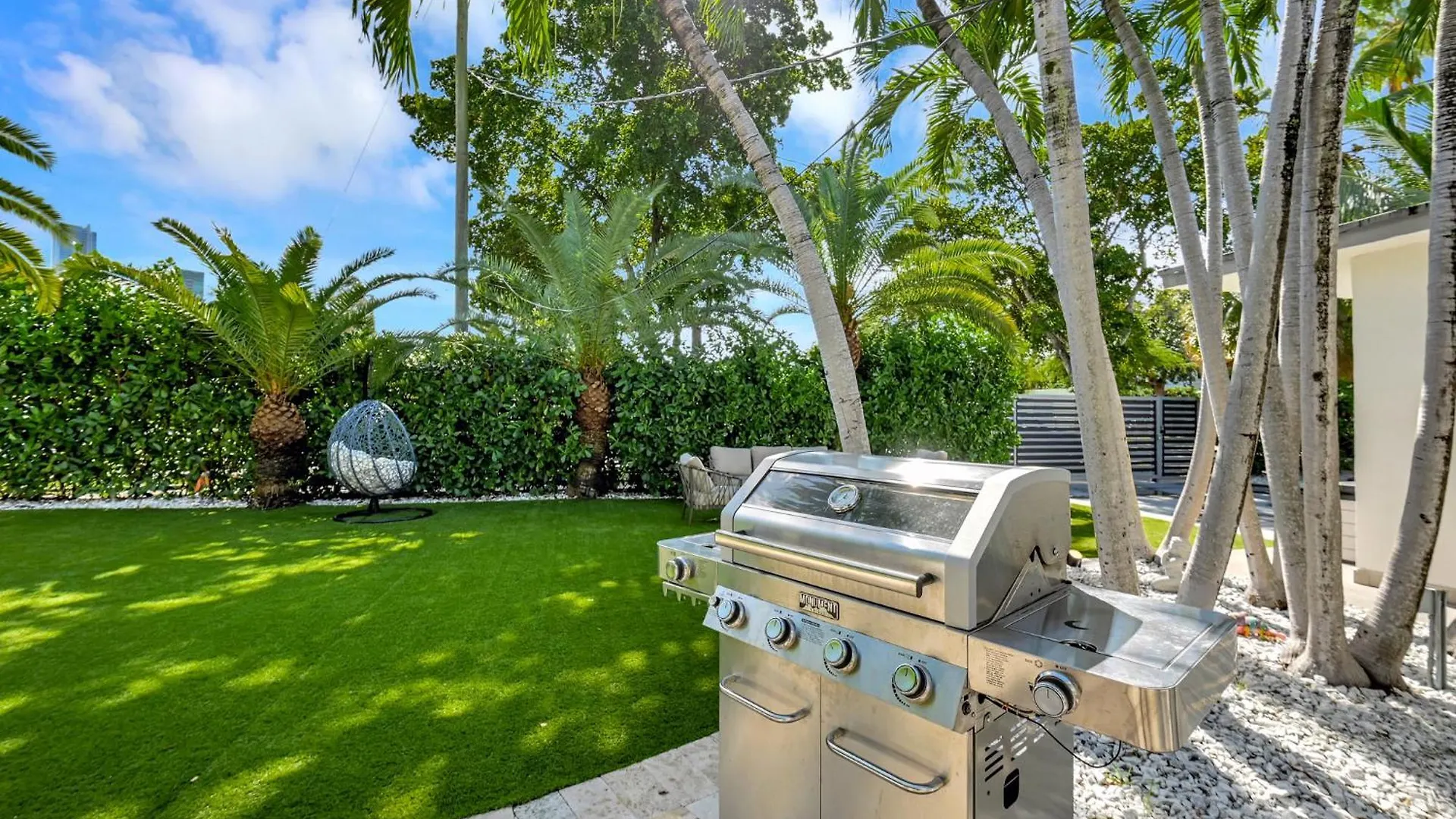 The Gatsby House At World-class Brickell *