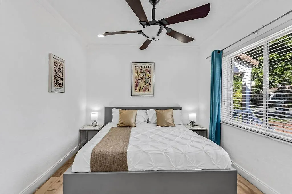 3 Bedrooms With Pool And Summer Kitchen