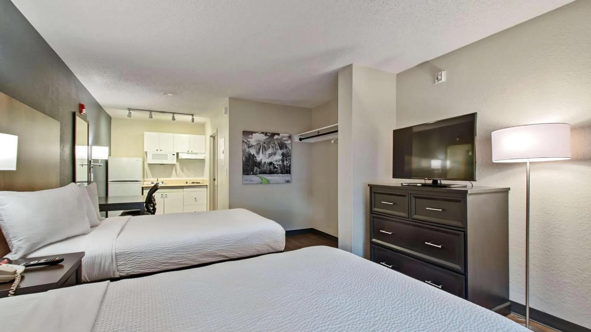 Extended America - - Airport - Blue Lagoon Hotel Miami