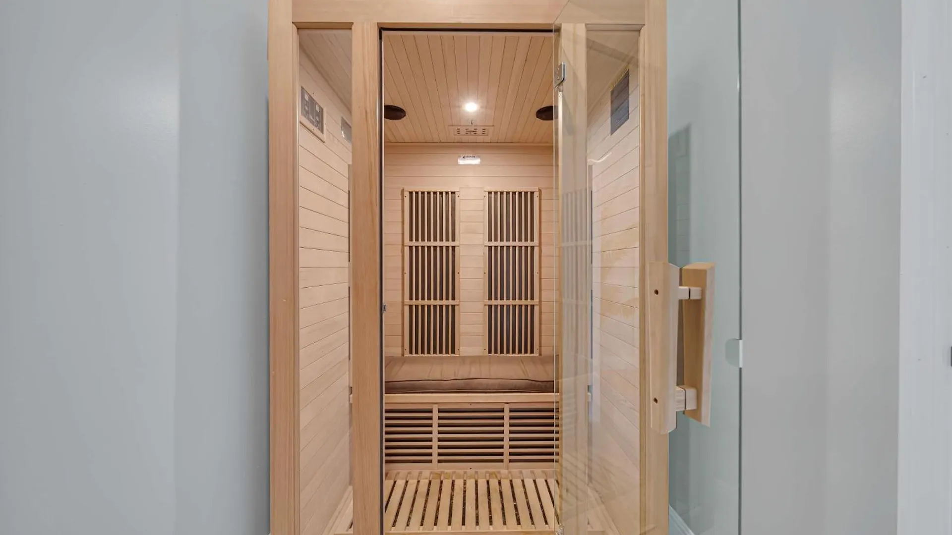 فيلة Luxury Amara W/heated Pool/sauna/gym/bbq ميامي