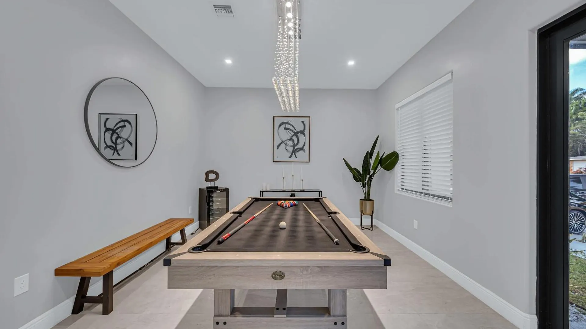 Luxury Amara W/heated Pool/sauna/gym/bbq