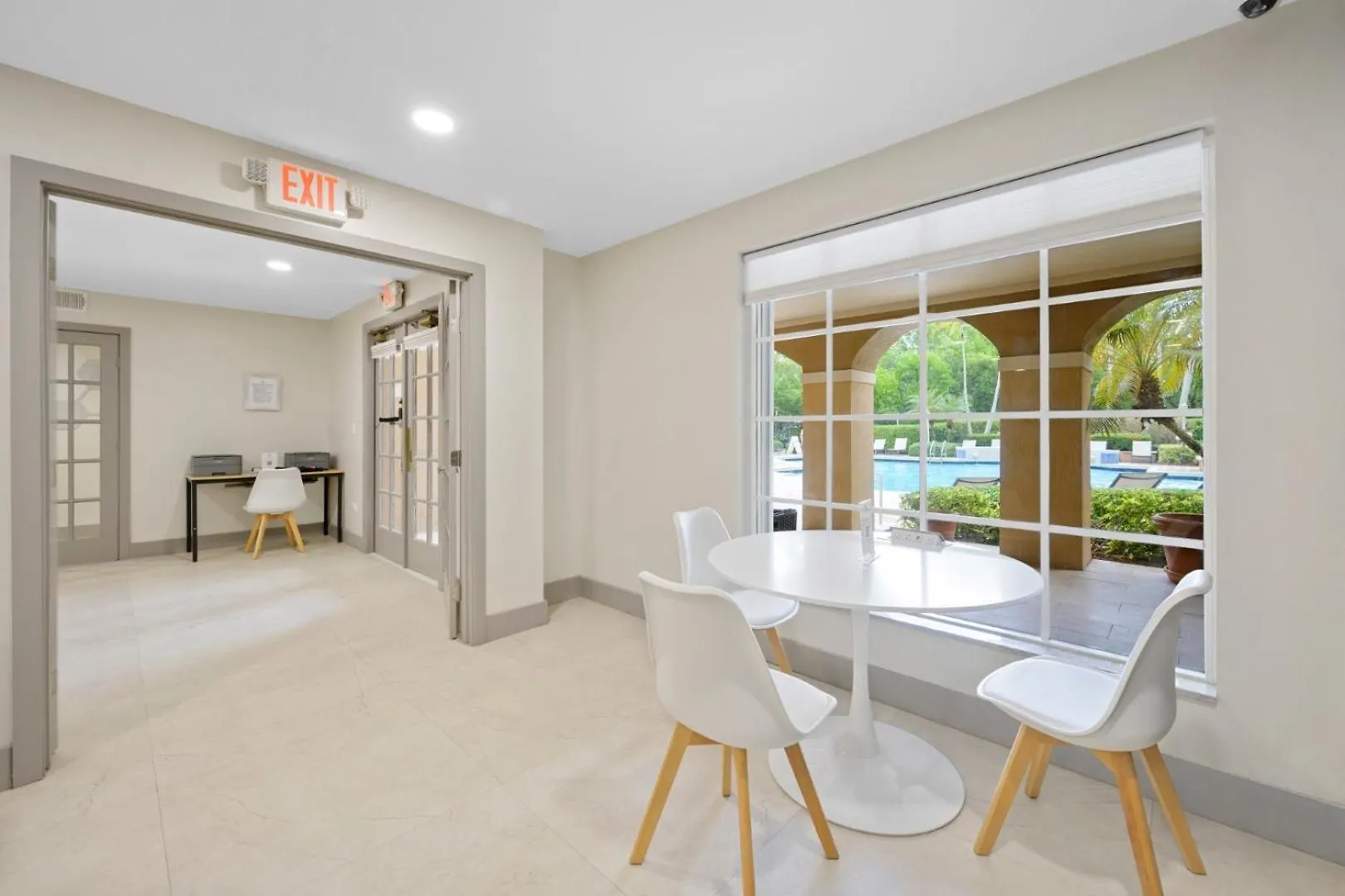 公寓 Yacht Club At Aventura Amazing Marina View Parking Included *