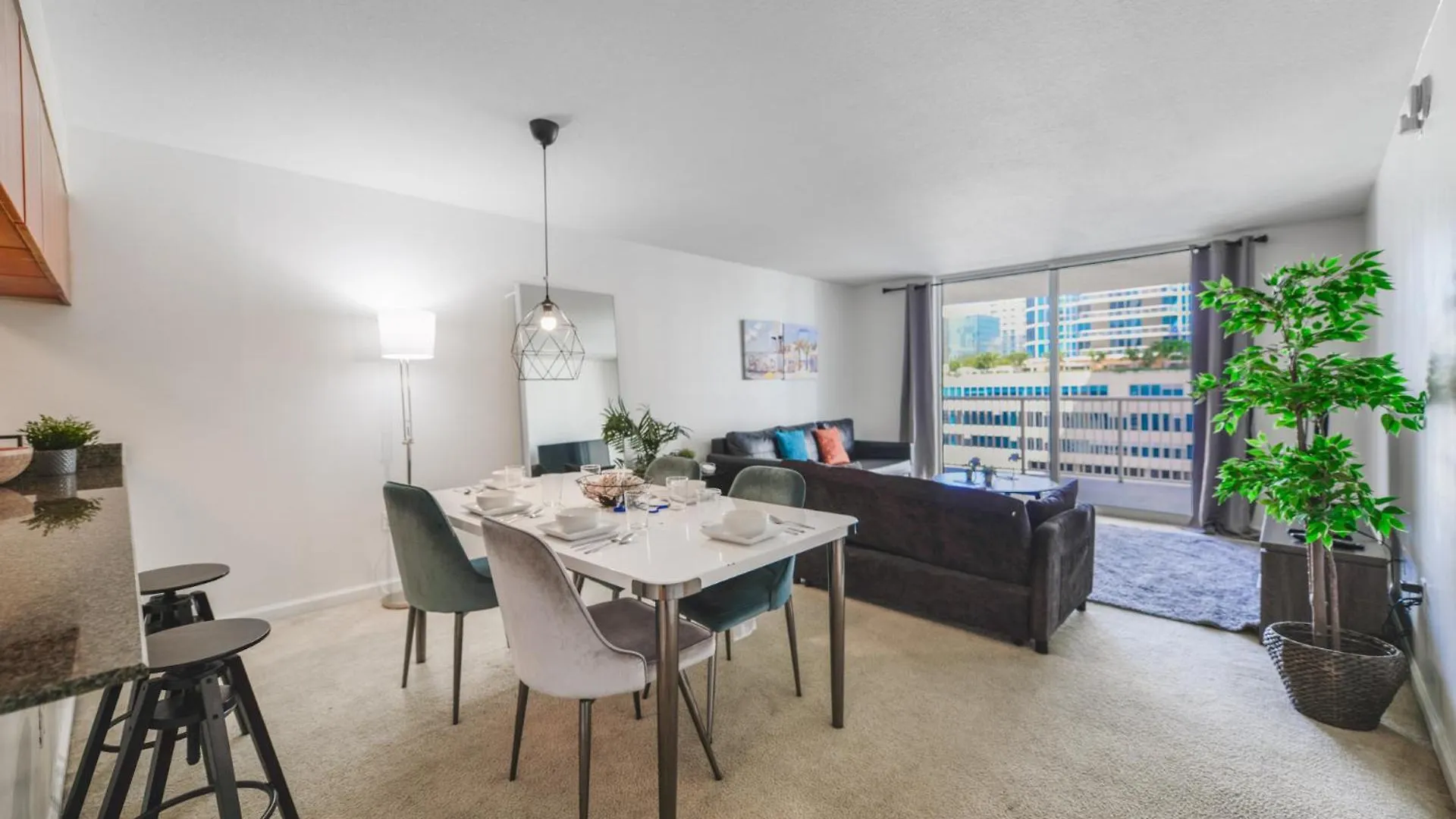 Wonderful In The Heart Of Brickell With Pool Lejlighed *