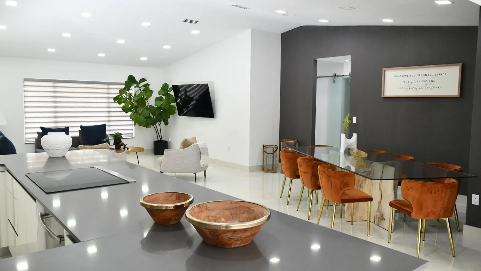 Luxurious With Bbq, Hot Tub, Heated Pool & Wifi - L36 度假居 *