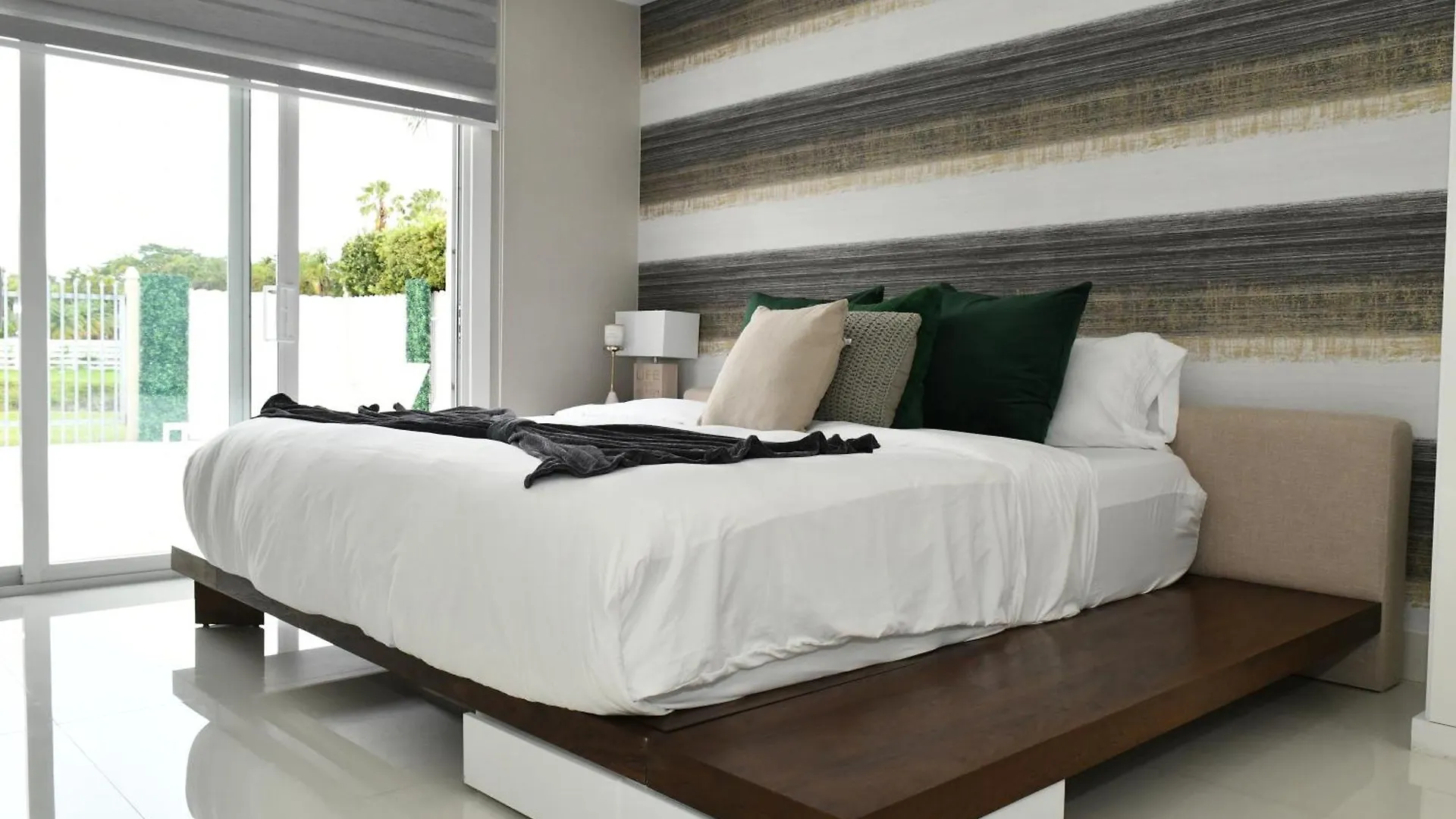度假居 Luxurious With Bbq, Hot Tub, Heated Pool & Wifi - L36