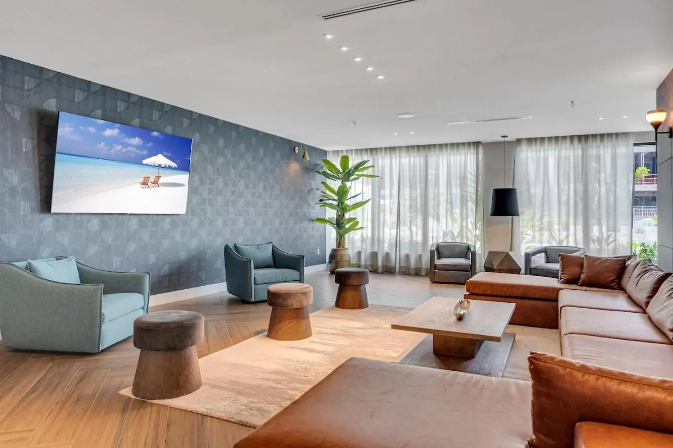Modern Unit In Downtown With Free Parking * Miami