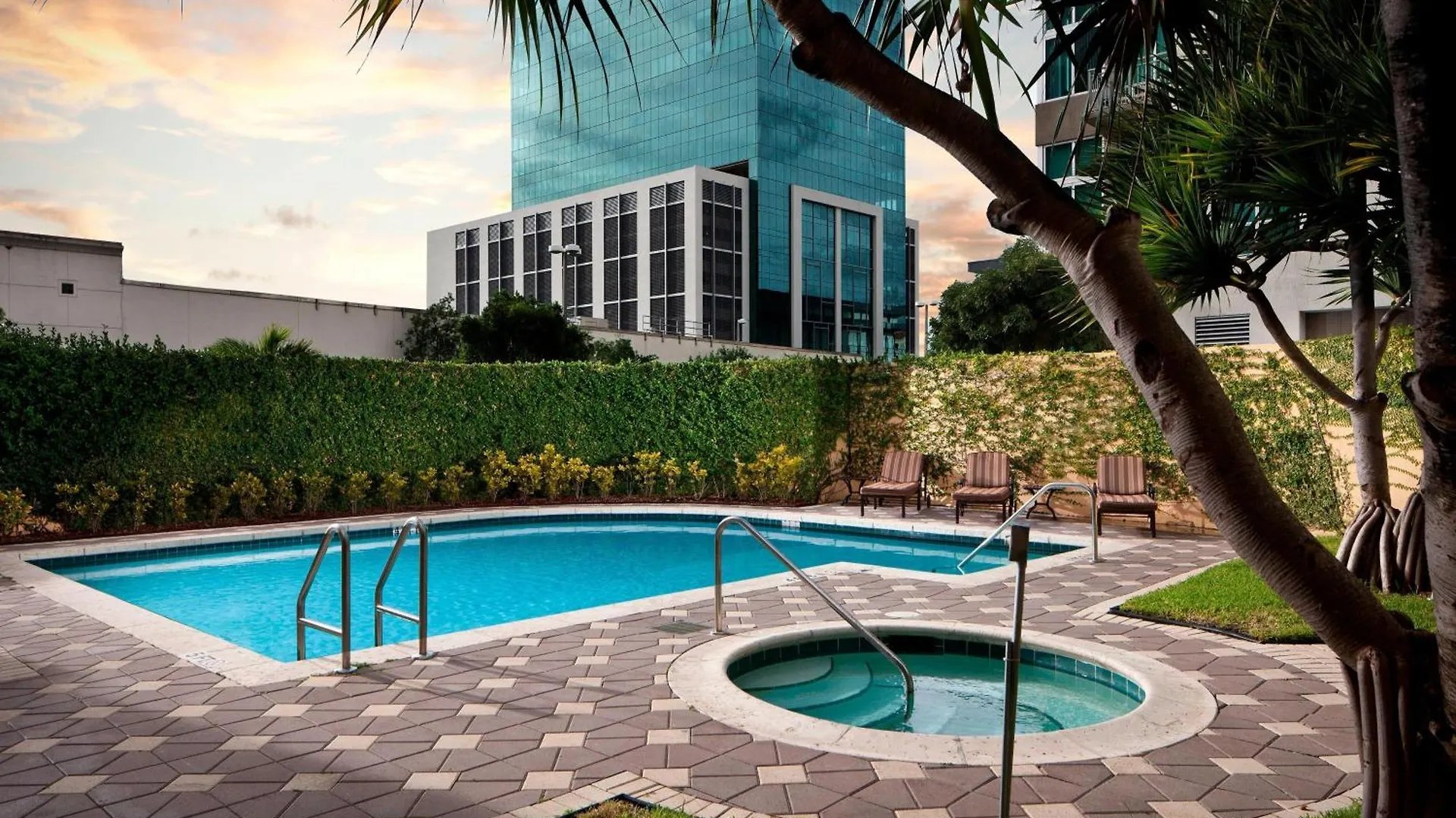 Courtyard Miami Dadeland 3* Glenvar Heights