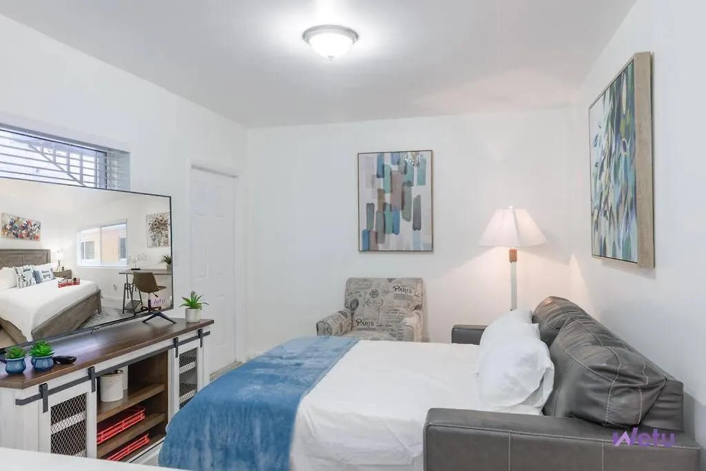 Hidden Gem Apt/near Downtown & Brickell * マイアミ