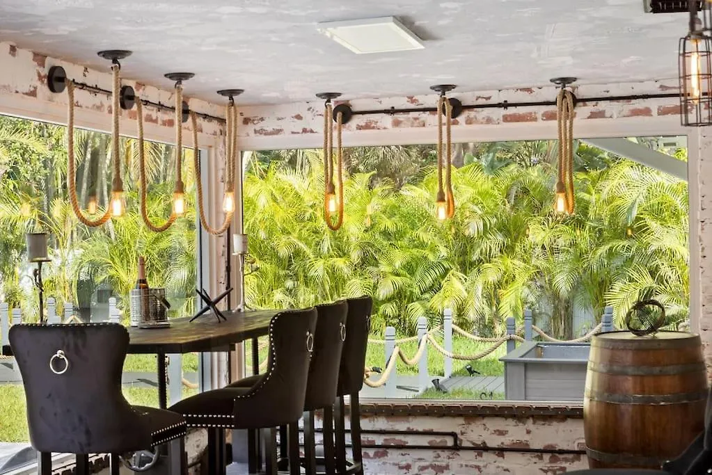 With Outdoor Sauna, Outdoor Bar And Pergola With Games Vila Miami