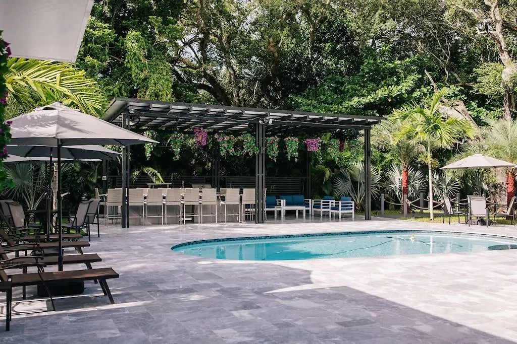 Vila With Outdoor Sauna, Outdoor Bar And Pergola With Games *