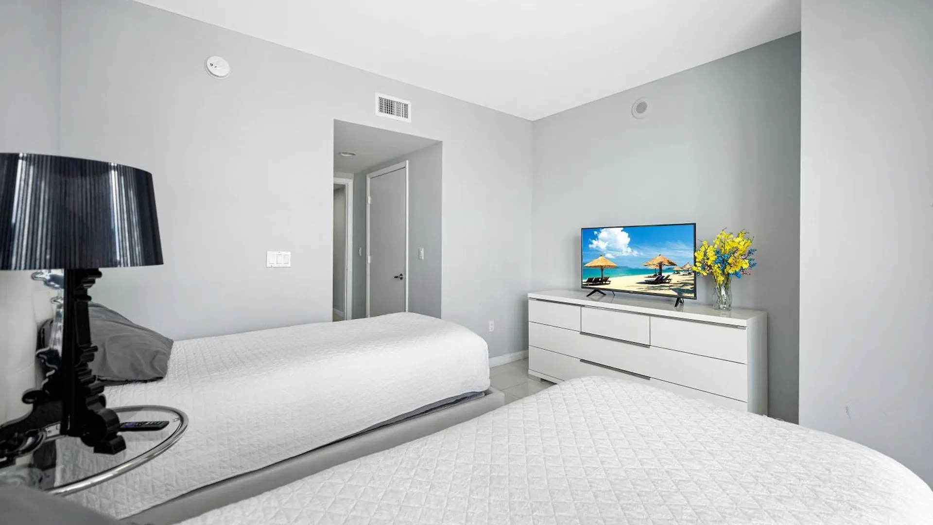 Icon Brickell In Downtown 2bd 2ba Aparthotel *