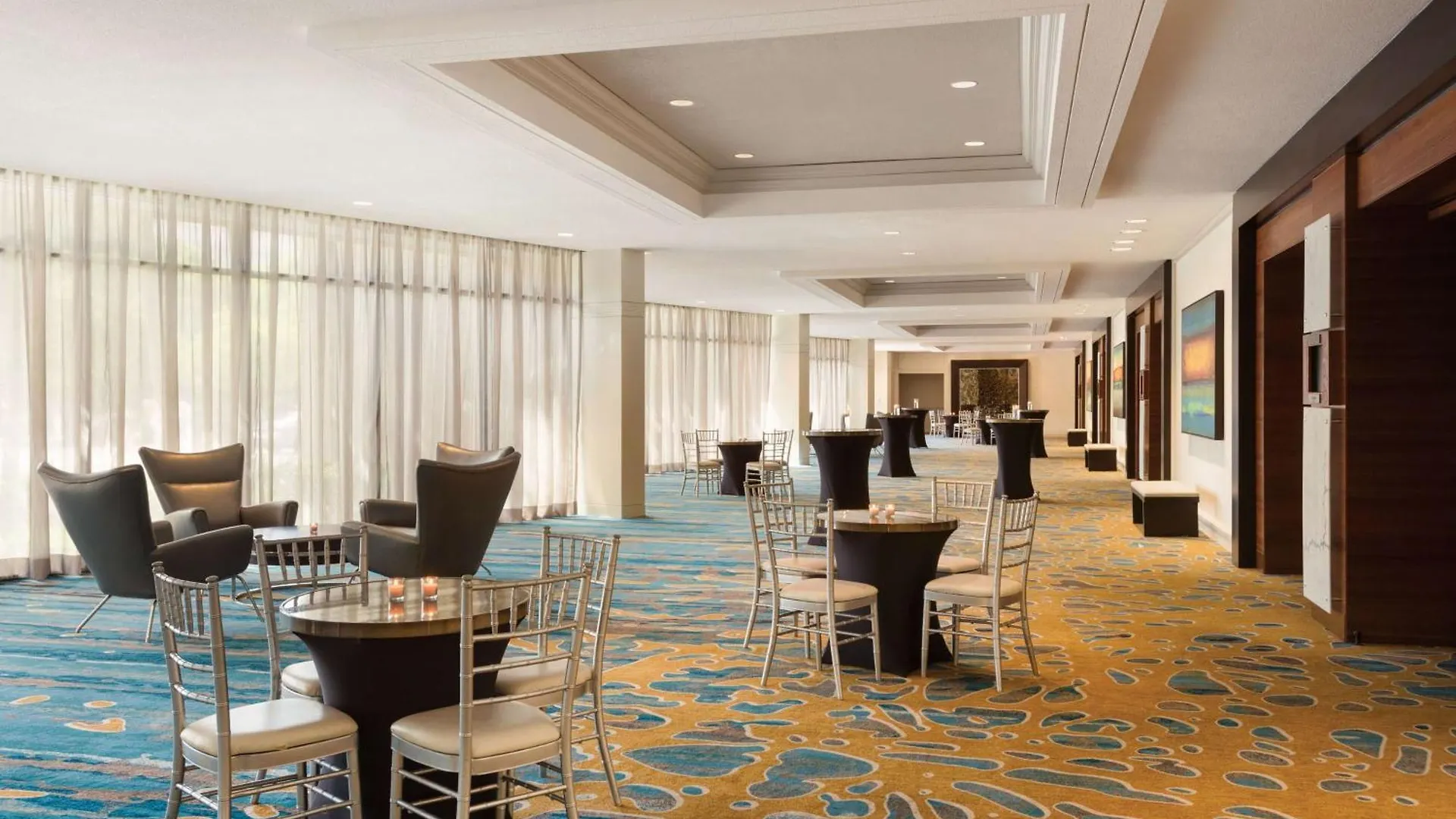Hilton Airport Blue Lagoon 4* Miami