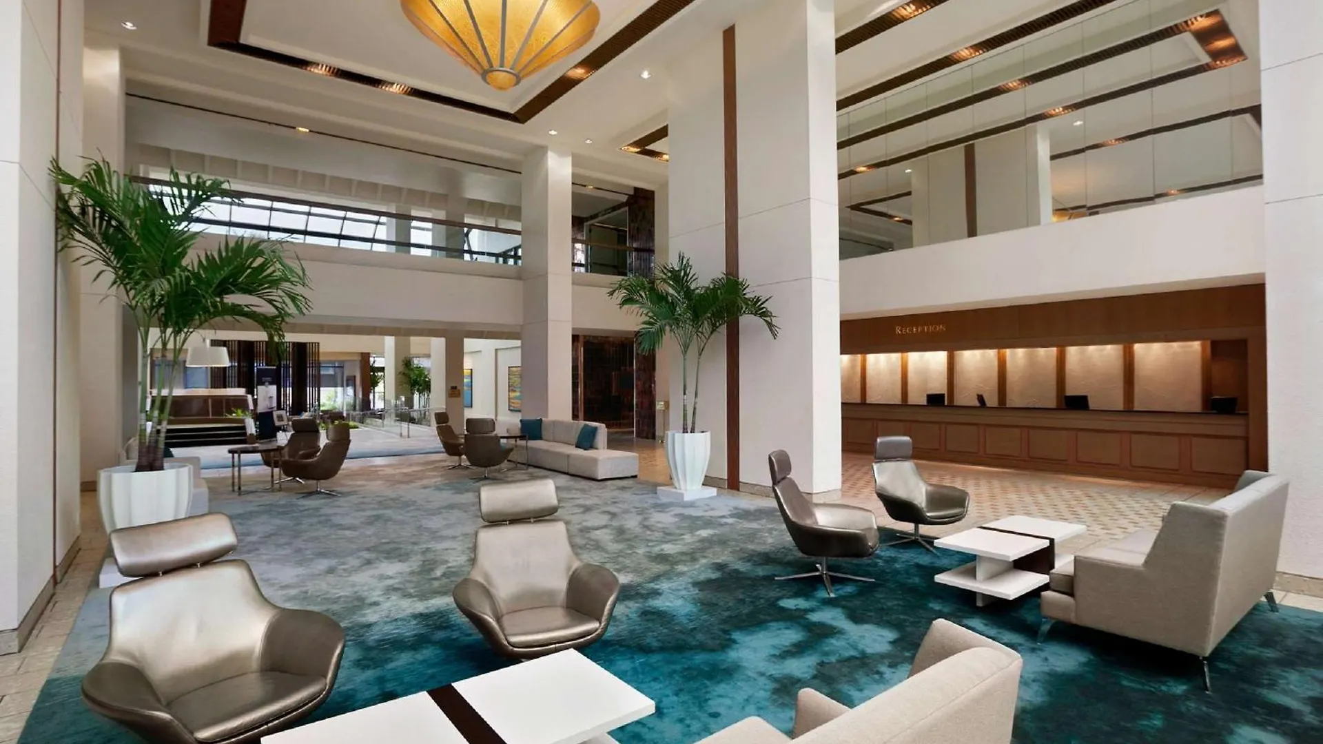 Hilton Airport Blue Lagoon
