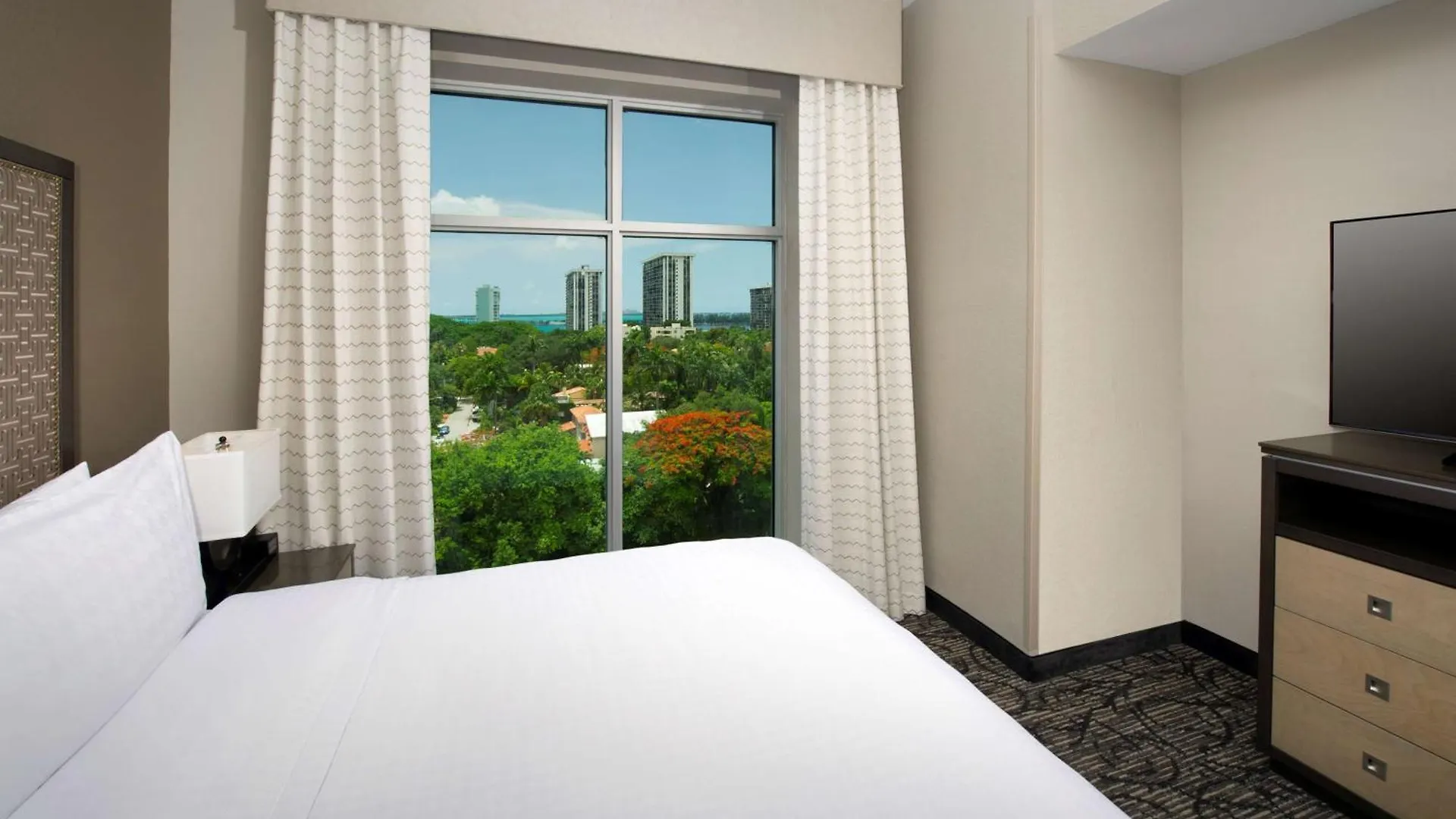 Homewood By Hilton Downtown/brickell Hotel Miami