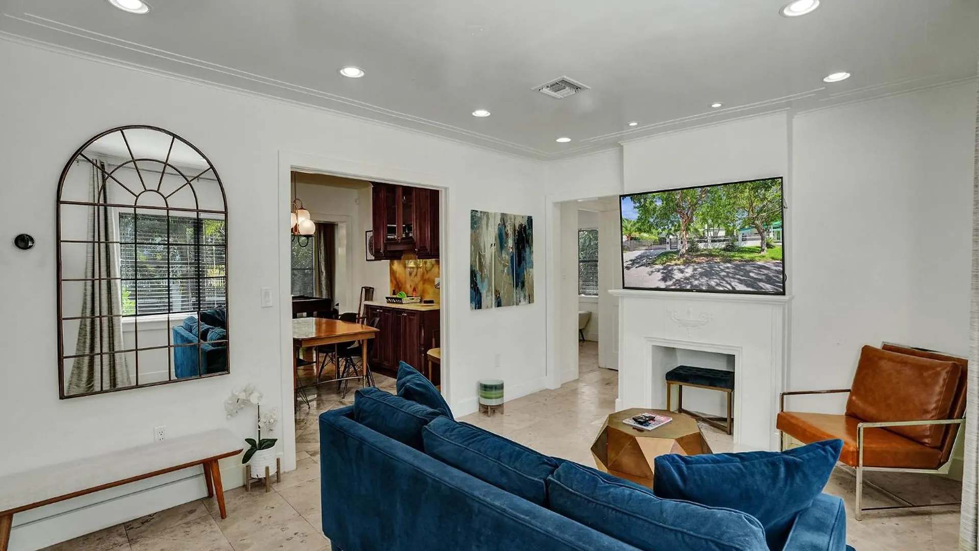 Azzure 10 Mins To South 4 Bedroom