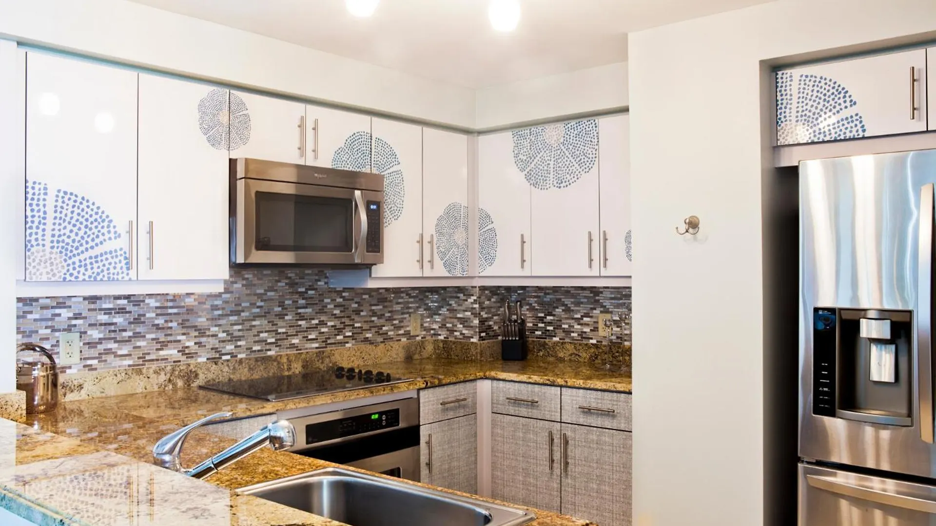 Luxury Penthouse With Private Rooftop Terrace In Coconut Grove * Miami