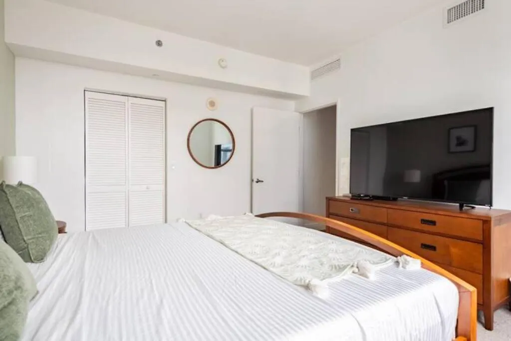 Brickell High Rise Living At Its Best! W/ Pool Gym Miami