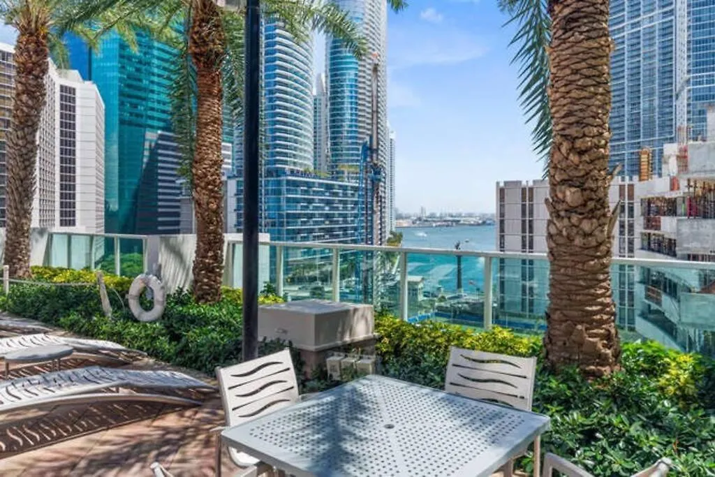 Brickell 2 Story Luxury Getaway With Pool * Μαϊάμι