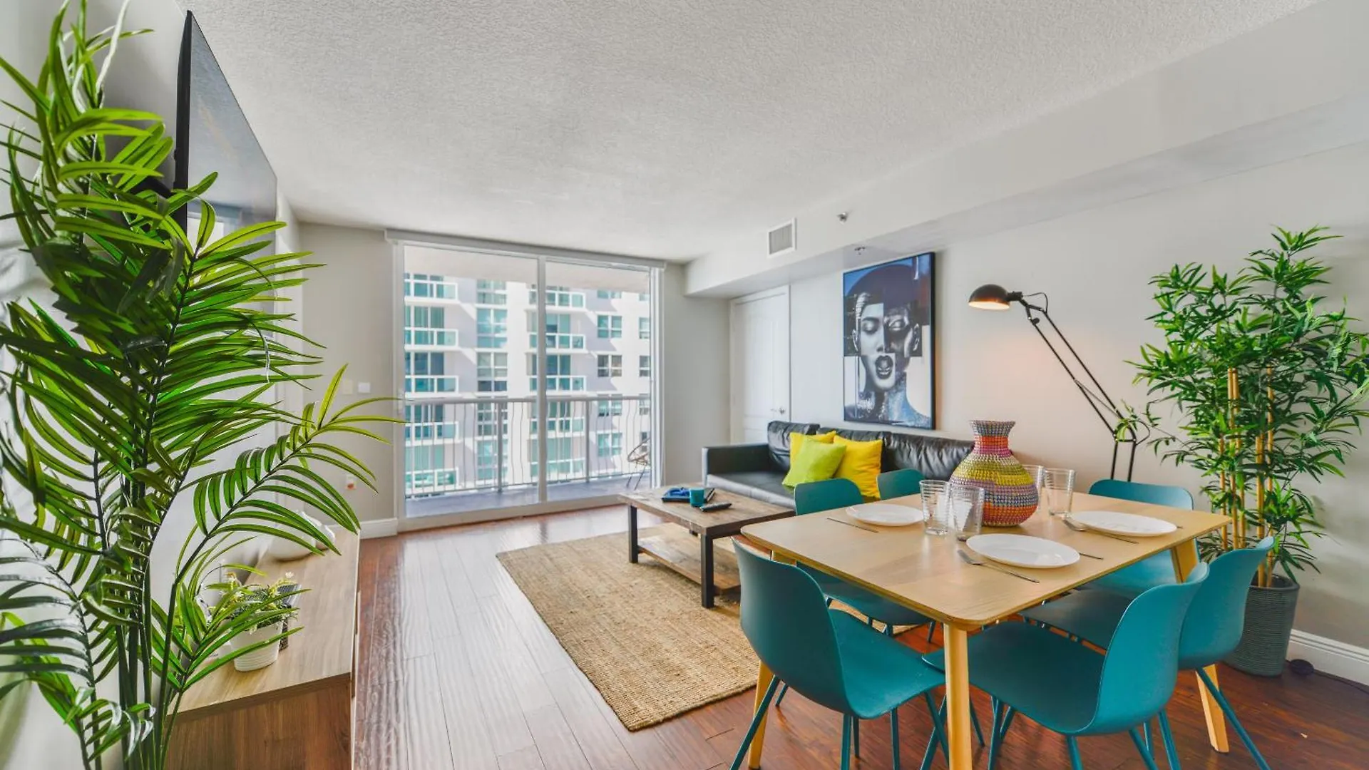 Amazing 3 Bedroom At Brickell With Pool * Miami