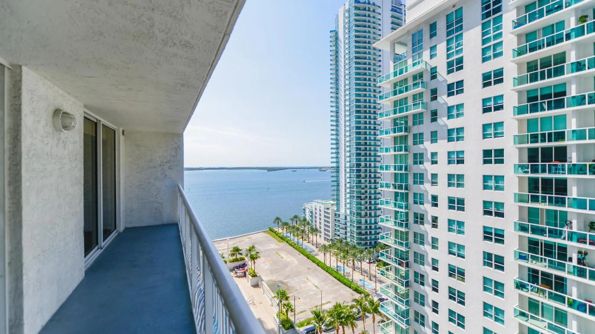 Apartment Amazing 3 Bedroom At Brickell With Pool