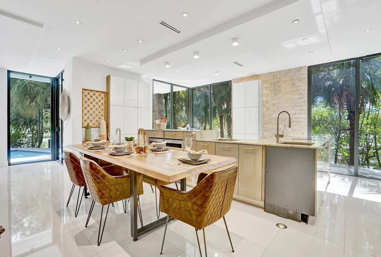 Villa Experience Warmth & Comfort In Our Stylish Balinese Waterfront