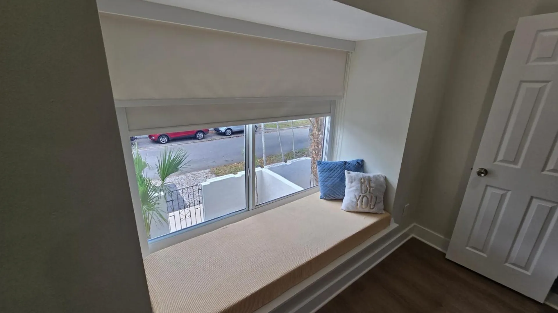 Luxurious & Spacious Townhouse In Prime Location Miami