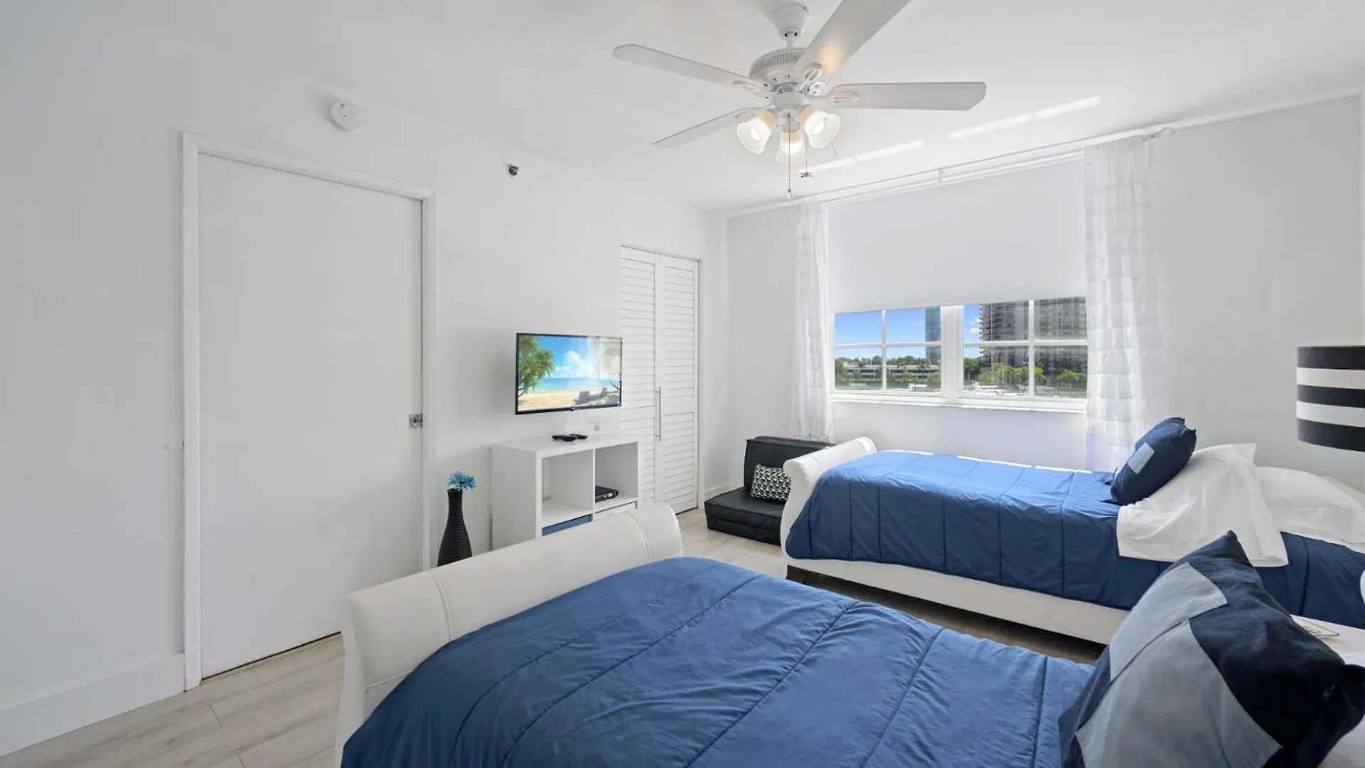 Yacht Club At Aventura Amazing Marina View Parking Included 公寓 *