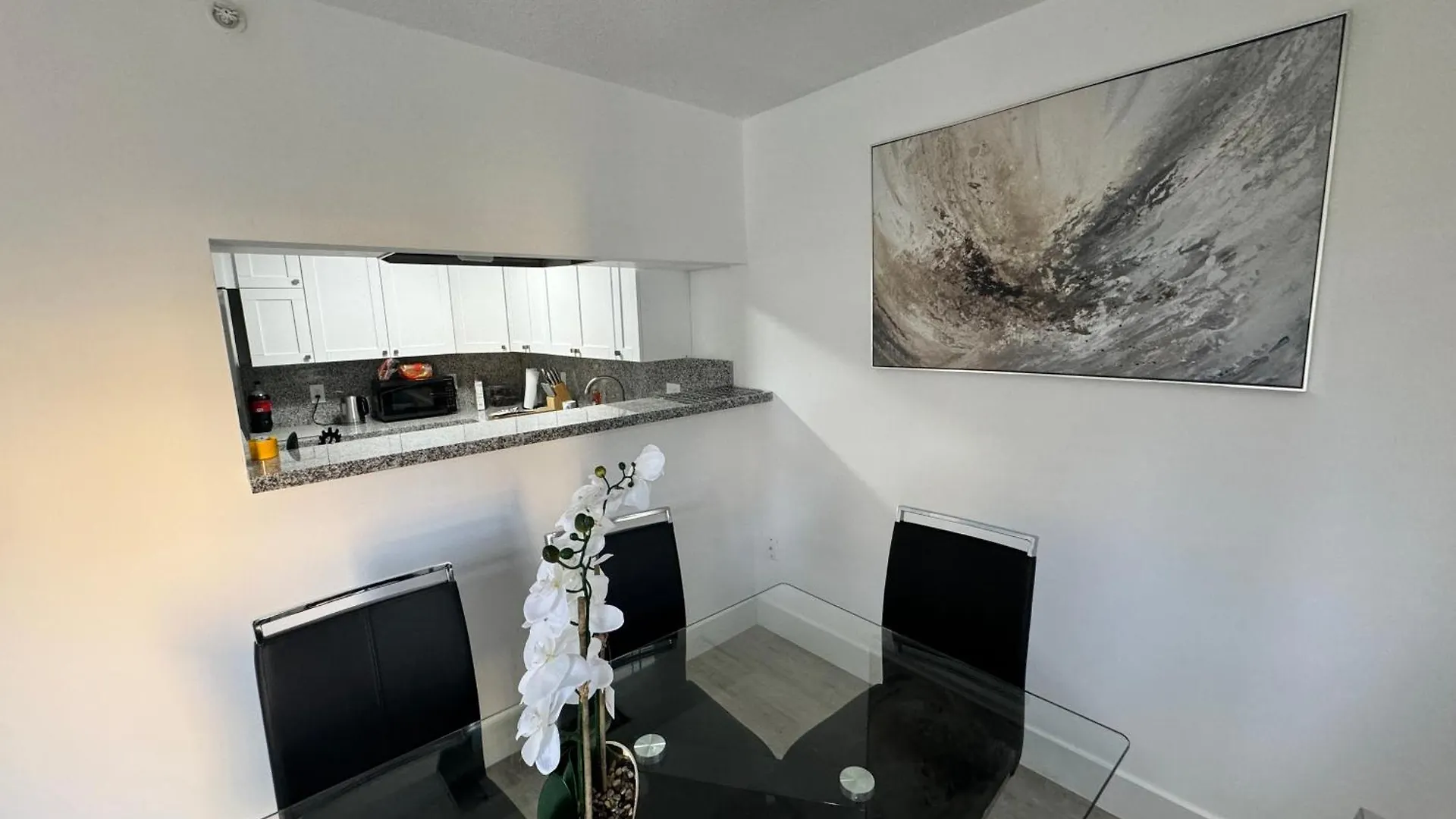 En Kendall 2 Y 3 Banos Appartement
