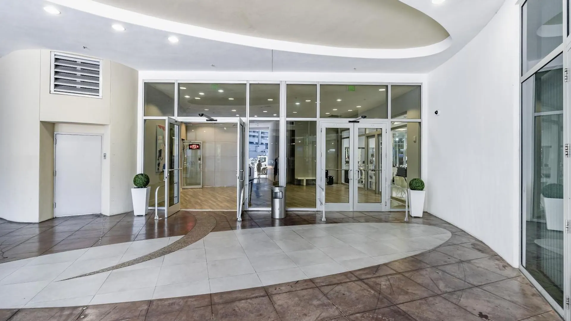 1 Bedroom Opera Tower - Edgewater * Miami