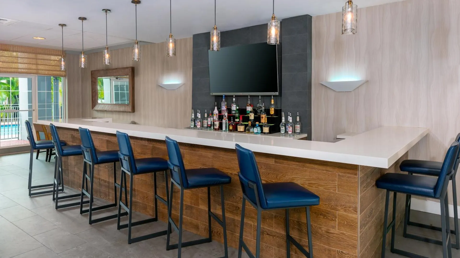 Miami-doral Area By Ihg 4*