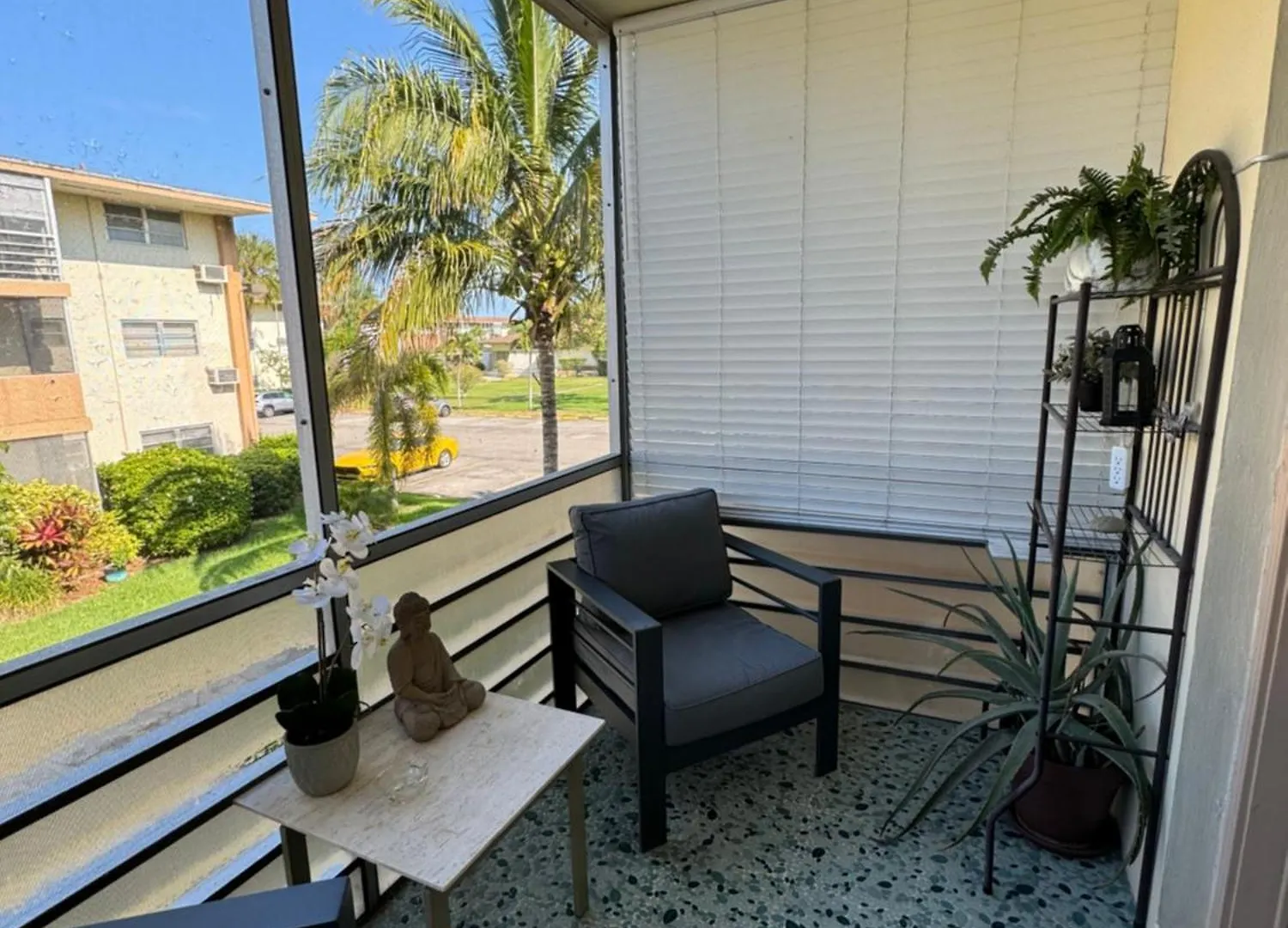 One Bedroom Minutes From The Beach Appartamento